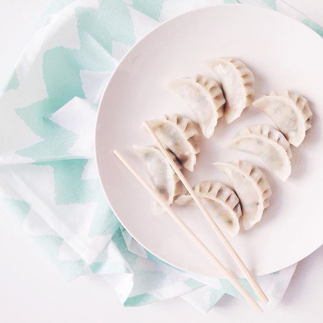 Sunday's gyozas! 👌🏼🍽 #sunday #gyoza #yummy #food #instafood #veggie #vegan #healthy #lyon #japan